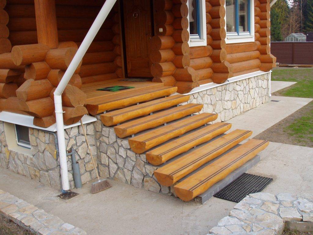 Крыльцо к деревянному дому своими руками